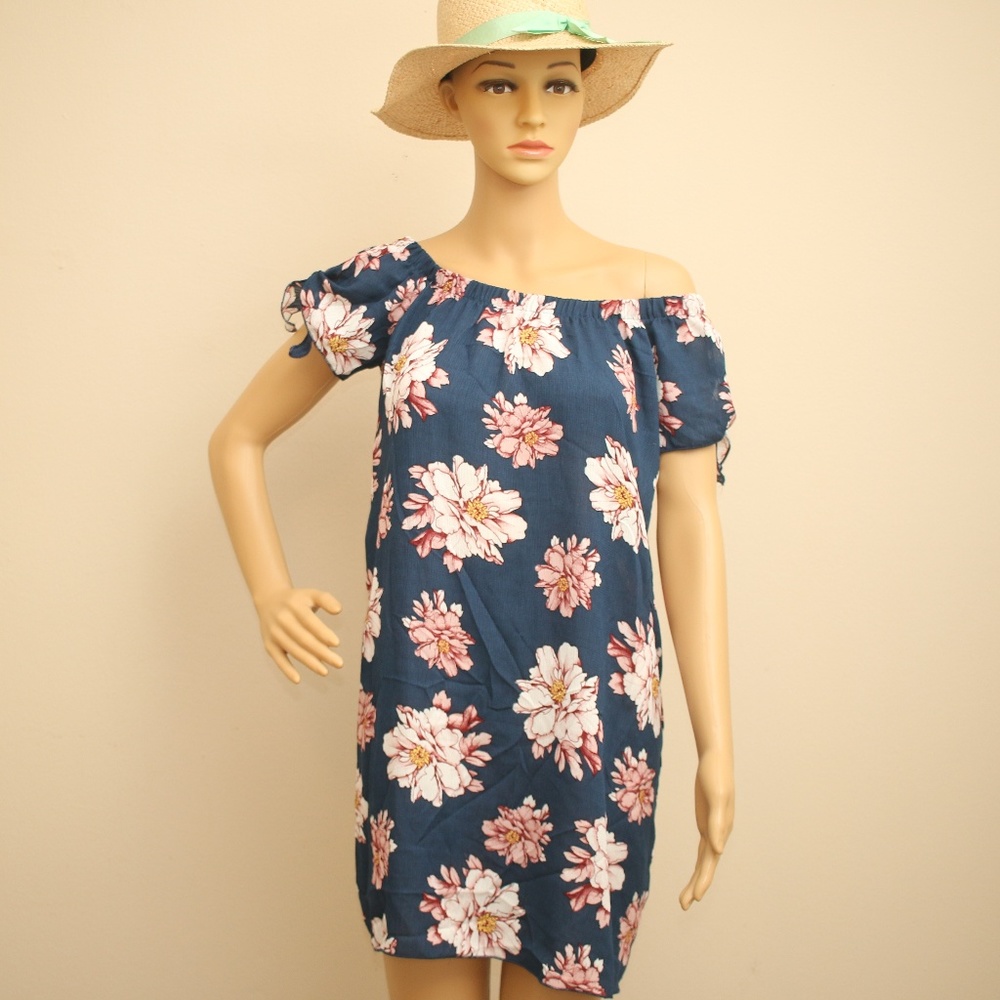 NEW Miley + Molly Floral Off Shoulder Tunic Top S - Picture 3 of 8